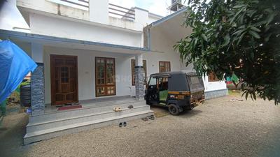 Image of 1600 Sq.ft 3 BHK Independent House for sale in Moolavattom, Kottayam for Rs. 6000000