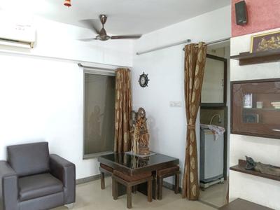 Living Room Image of 800 Sq.ft 2 BHK Apartment / Flat for rent in Kalpataru Hills, Thane West Thane for Rs. 54000