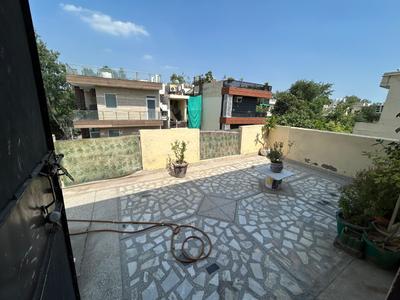 Balcony Image of 1500 Sq.ft 3 BHK Apartment / Flat for sale in Vikaspuri New Delhi for Rs. 10500000