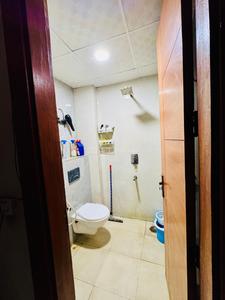 Bathroom Image of 600 Sq.ft 1 BHK Apartment / Flat for sale in Sector 122 Noida for Rs. 2215000