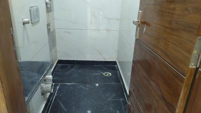 Image of 1000 Sq.ft 3 BHK Builder Floor for sale in Sector 7 Rohini, New Delhi for Rs. 14800000