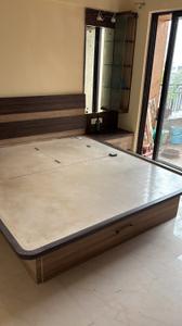 Bedroom Image of 1250 Sq.ft 3 BHK Apartment / Flat for rent in Kalpataru Estate, Pimple Gurav Pune for Rs. 42000
