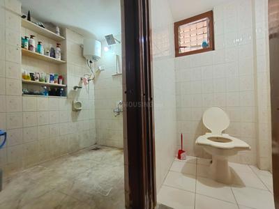 Bathroom Image of 2100 Sq.ft 3 BHK Villa for sale in Diwalipura Vadodara for Rs. 32500000