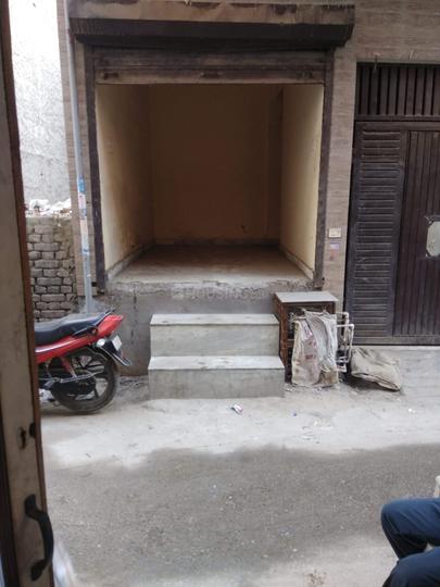 west sant nagar burari Main Image 1