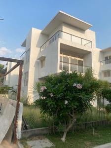 Image of 2600 Sq.ft 3 BHK Villa for sale in Sark Garden Villas, Mokila, Hyderabad for Rs. 30000000