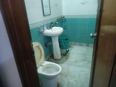 Bathroom Image of Royal PG in Vaishali, Ghaziabad