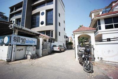 Image of 2866 Sq.ft 4 BHK Independent House for sale in Ghatlodiya, Ahmedabad for Rs. 35000000