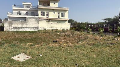 Image of 1350 Sq.ft Residential Plot / Land for sale in KLV Signature City, Sector 102, Mohali for Rs. 11000000