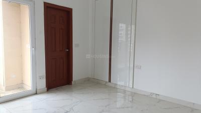 Bedroom Image of 1825 Sq.ft 3 BHK Apartment / Flat for rent in Purvanchal Royal City Phase 2, Chi V Greater Noida for Rs. 36000
