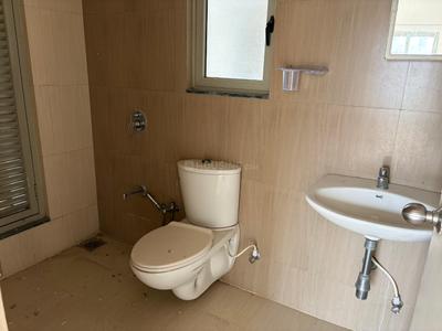 Image of 1190 Sq.ft 2 BHK Apartment / Flat for sale in Adani The Meadows, Shantigram, Ahmedabad for Rs. 7500000