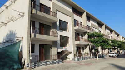 Image of 1080 Sq.ft 2 BHK Builder Floor for sale in Krish Harmony, Daganheri, Bhiwadi for Rs. 4400000