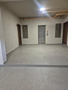 Image of 2398 Sq.ft 3 BHK Apartment / Flat for rent in Riviera Prestige, Sarkhej, Ahmedabad for Rs. 45000