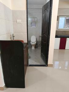 Bathroom Image of 1000 Sq.ft 2 BHK Independent House for rent in Pimple Gurav Pune for Rs. 24000