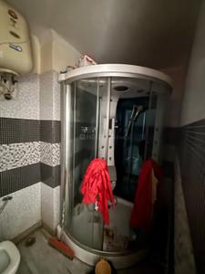 Bathroom Image of 2750 Sq.ft 3 BHK Independent House for rent in Sector-6 Bahadurgarh for Rs. 21000