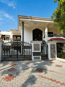 Image of 5000 Sq.ft 5 BHK Independent House for sale in Sector 64, Mohali for Rs. 100000000