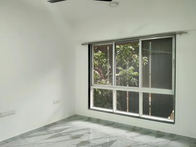 Bedroom Image of 1150 Sq.ft 3 BHK Apartment / Flat for sale in Alag Marina, Mulund West Mumbai for Rs. 29000000