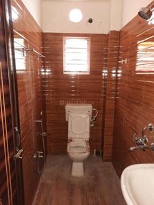 Bathroom Image of 1100 Sq.ft 3 BHK Apartment / Flat for sale in Behala Chowrasta Kolkata for Rs. 6750000