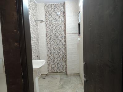 Image of 900 Sq.ft 2 BHK Builder Floor for sale in Krishna Nagar, New Delhi for Rs. 8500000