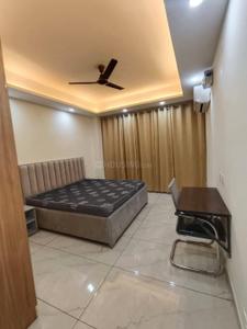 Bedroom Image of 1320 Sq.ft 2.5 BHK Apartment / Flat for rent in Paramount Symphony, Crossings Republik Ghaziabad for Rs. 17500