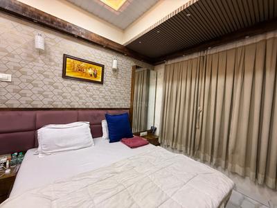 Bedroom Image of 4500 Sq.ft 6 BHK Villa for rent in Cosmos Hawaiian, Thane West Thane for Rs. 350000