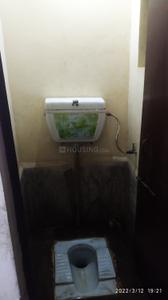 Bathroom Image of 500 Sq.ft 1 BHK Apartment / Flat for sale in GDA Flat, Sanjay Nagar Ghaziabad for Rs. 1850000