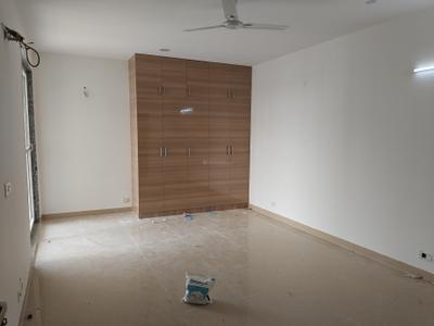 Bedroom Image of 2300 Sq.ft 3 BHK Apartment / Flat for rent in Vikram Golf View Condos, Sector 19 Dwarka New Delhi for Rs. 63000