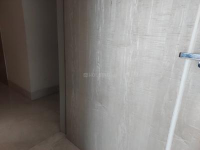 Bathroom Image of 2792 Sq.ft 4 BHK Apartment / Flat for sale in DLF The Ultima, Sector 81 Gurgaon for Rs. 49000000
