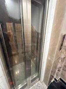 Balcony Image of 1000 Sq.ft 3 BHK Builder Floor for rent in Khirki Extension New Delhi for Rs. 40000