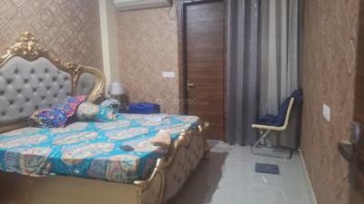 Bedroom Image of 1338 Sq.ft 3 BHK Builder Floor for sale in Shastri Nagar Ghaziabad for Rs. 15000000