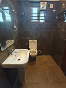 Bathroom Image of 1650 Sq.ft 3 BHK Apartment / Flat for rent in Malleswaram Bengaluru for Rs. 60000