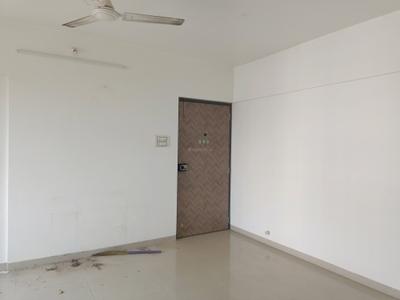 Living Room Image of 1295 Sq.ft 3 BHK Apartment / Flat for sale in Neelkanth Krishna B Wing, Thane West Thane for Rs. 18900000
