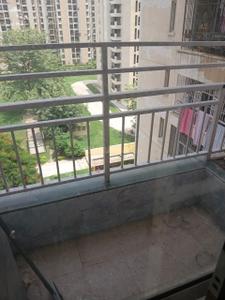 Balcony Image of 1250 Sq.ft 3 BHK Apartment / Flat for rent in Jaypee Kosmos, Sector 134 Noida for Rs. 37000