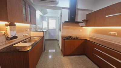 Kitchen Image of 2722 Sq.ft 4 BHK Apartment / Flat for sale in Kaloor Kochi for Rs. 30000000