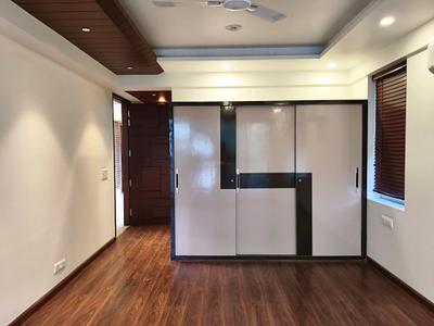 Bedroom Image of 2500 Sq.ft 3 BHK Builder Floor for rent in Sector 43 Gurgaon for Rs. 100000