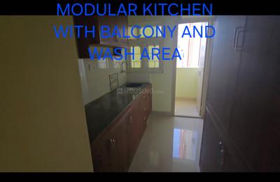 Kitchen Image of 1200 Sq.ft 3 BHK Apartment / Flat for rent in  TNHB MIG Plot, Sholinganallur Chennai for Rs. 35000