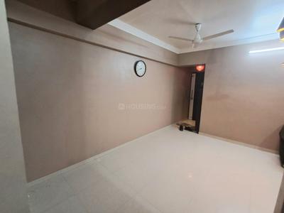 Living Room Image of 1010 Sq.ft 2 BHK Apartment / Flat for sale in Crescent The Solitaire, Saki Naka Mumbai for Rs. 18400000