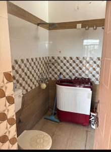 Bathroom Image of 800 Sq.ft 1 RK Builder Floor for rent in Dalanwala Dehradun for Rs. 14000