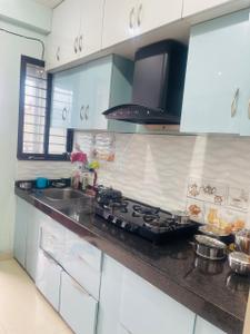 Kitchen Image of 1200 Sq.ft 2 BHK Apartment / Flat for rent in Dhantoli Nagpur for Rs. 22000