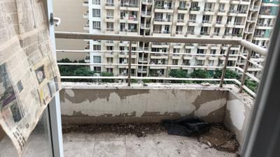Balcony Image of 2000 Sq.ft 3.5 BHK Apartment / Flat for sale in Indiabulls Centrum Park, Sector 103 Gurgaon for Rs. 21000000