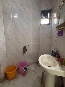 Bathroom Image of 600 Sq.ft 2 BHK Builder Floor for rent in Netaji Subhash Apartments, Sector 13 Dwarka New Delhi for Rs. 22500