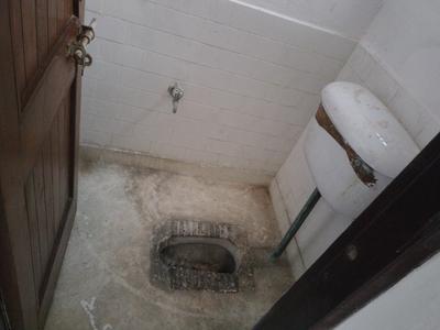 Image of 1800 Sq.ft 3.5 BHK Apartment / Flat for sale in CGHS Sahara Apartment, Sector 6 Dwarka, New Delhi for Rs. 28500000