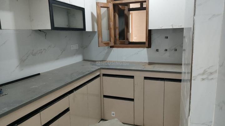 PRIME FLOOR Main Image 1