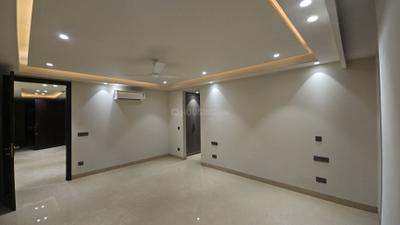 Bedroom Image of 4600 Sq.ft 4 BHK Builder Floor for rent in Safdarjung Enclave New Delhi for Rs. 500000