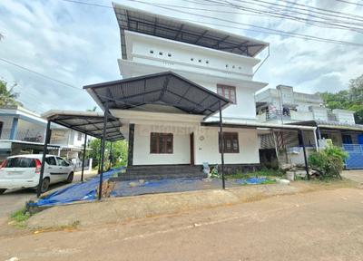 Image of 1300 Sq.ft 3 BHK Independent House for sale in Alangad, Kochi for Rs. 4200000