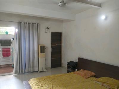 Bedroom Image of 1350 Sq.ft 3 BHK Apartment / Flat for sale in Paschim Vihar New Delhi for Rs. 13500000