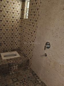 Bathroom Image of 1350 Sq.ft 3 BHK Apartment / Flat for rent in Manewada Nagpur for Rs. 20000