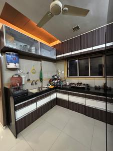 Kitchen Image of 1600 Sq.ft 3 BHK Apartment / Flat for sale in L.P.Savani Surat for Rs. 6250000