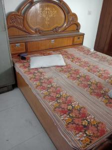 Bedroom Image of 1000 Sq.ft 2 BHK Apartment / Flat for rent in Satyam Apartment, Vasundhara Enclave New Delhi for Rs. 25000