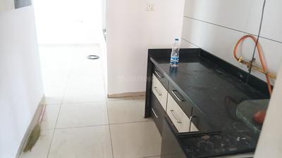 Kitchen Image of 750 Sq.ft 1 BHK Apartment / Flat for rent in Pal Gam Surat for Rs. 13000