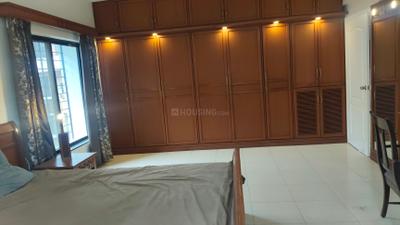 Bedroom Image of 2350 Sq.ft 3.5 BHK Apartment / Flat for rent in Vascon Paradise, Baner Pune for Rs. 100000
